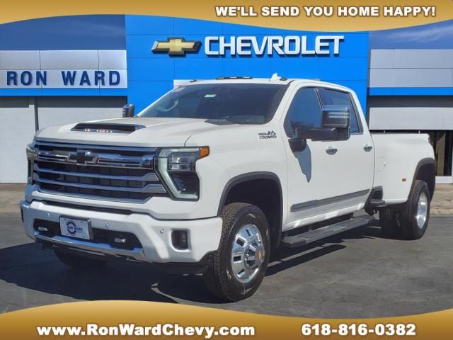 2025 Chevrolet Silverado 3500HD High Country