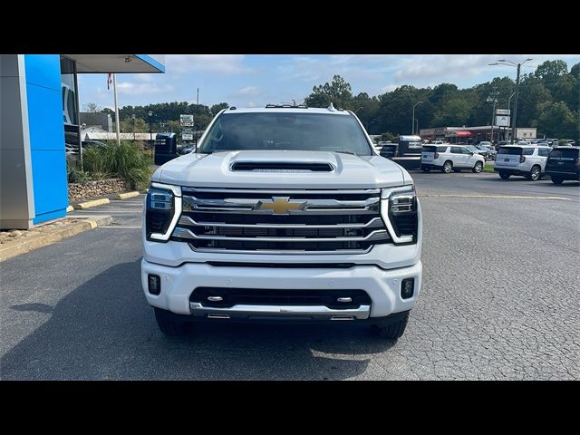 2025 Chevrolet Silverado 3500HD High Country