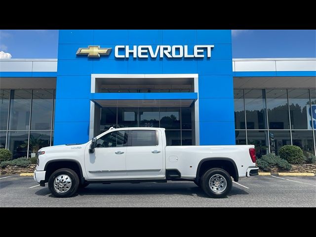 2025 Chevrolet Silverado 3500HD High Country