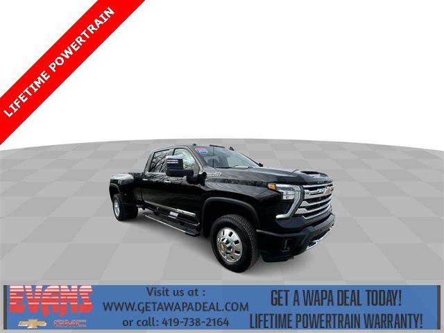 2025 Chevrolet Silverado 3500HD High Country