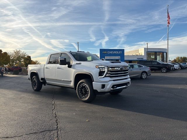 2025 Chevrolet Silverado 3500HD High Country