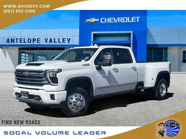 2025 Chevrolet Silverado 3500HD High Country