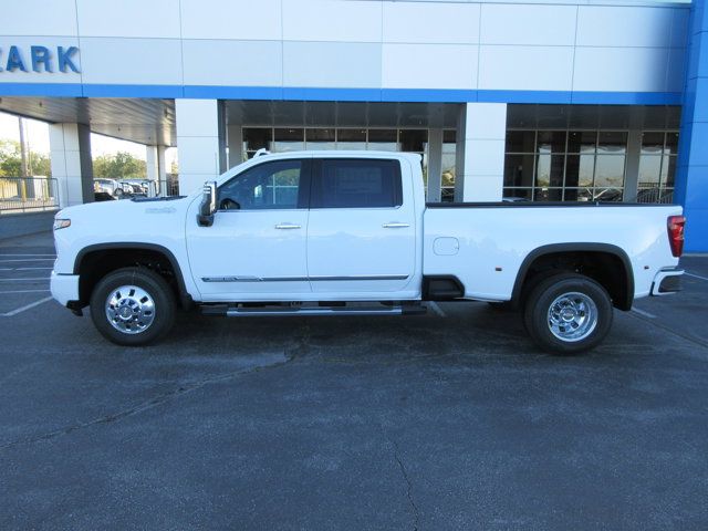 2025 Chevrolet Silverado 3500HD High Country