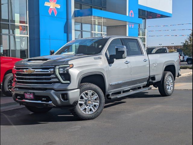 2025 Chevrolet Silverado 3500HD High Country