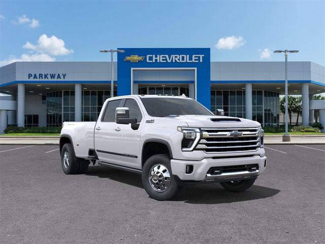 2025 Chevrolet Silverado 3500HD High Country