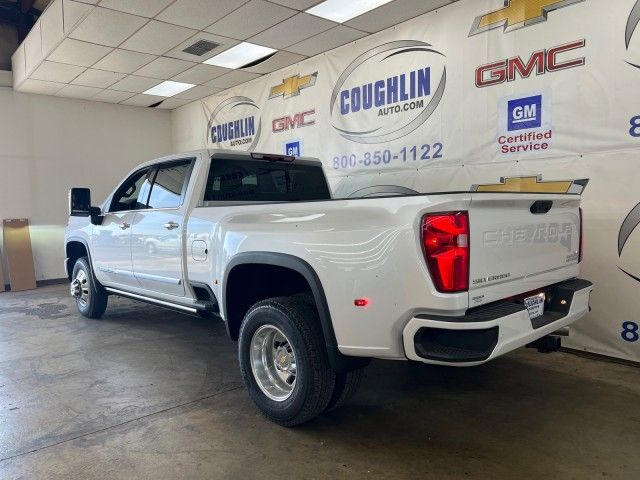 2025 Chevrolet Silverado 3500HD High Country