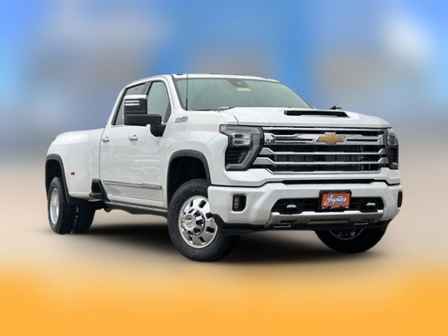 2025 Chevrolet Silverado 3500HD High Country