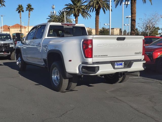 2025 Chevrolet Silverado 3500HD High Country