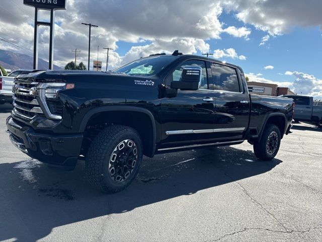 2025 Chevrolet Silverado 3500HD High Country