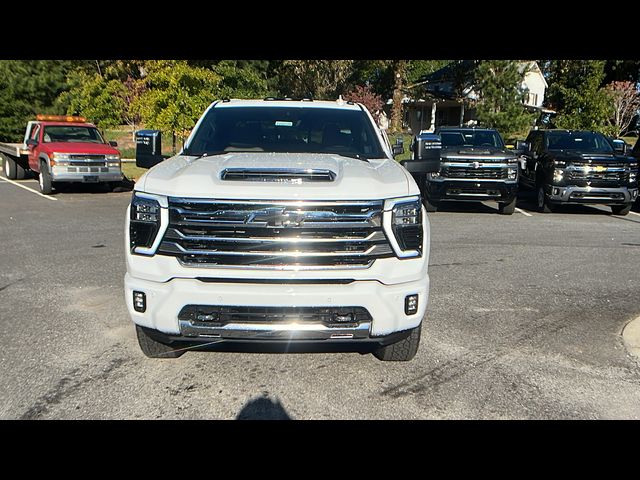 2025 Chevrolet Silverado 3500HD High Country