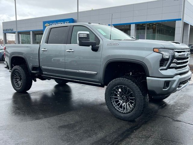 2025 Chevrolet Silverado 3500HD High Country