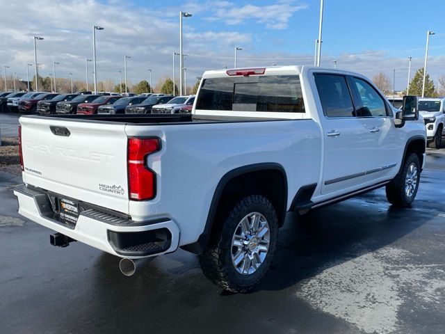 2025 Chevrolet Silverado 3500HD High Country