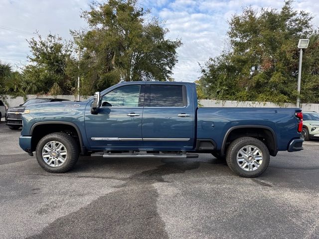 2025 Chevrolet Silverado 3500HD High Country