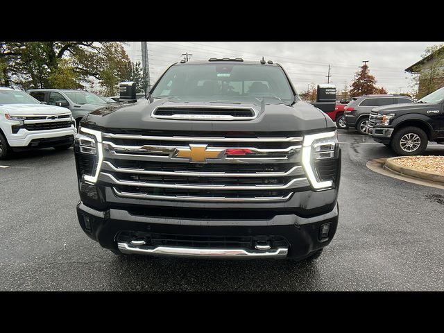 2025 Chevrolet Silverado 3500HD High Country