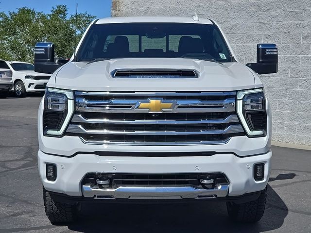 2025 Chevrolet Silverado 3500HD High Country