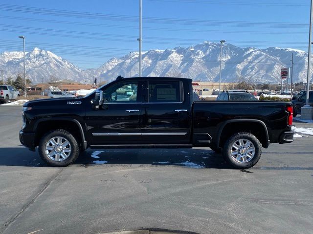 2025 Chevrolet Silverado 3500HD High Country