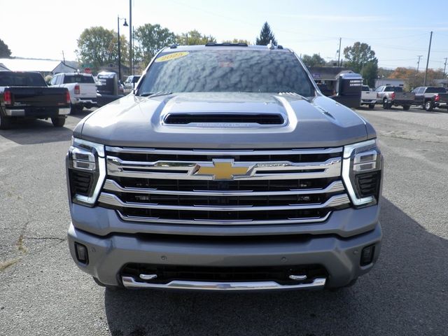 2025 Chevrolet Silverado 3500HD High Country