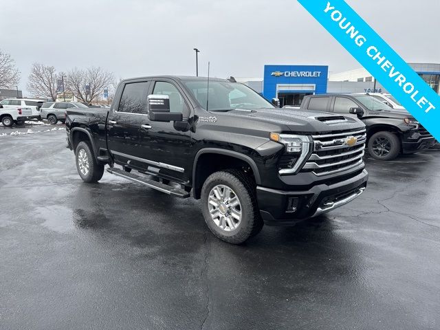 2025 Chevrolet Silverado 3500HD High Country