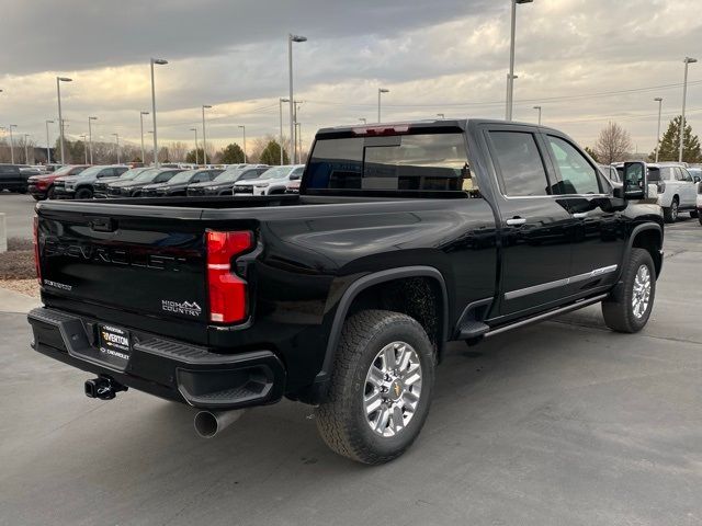 2025 Chevrolet Silverado 3500HD High Country