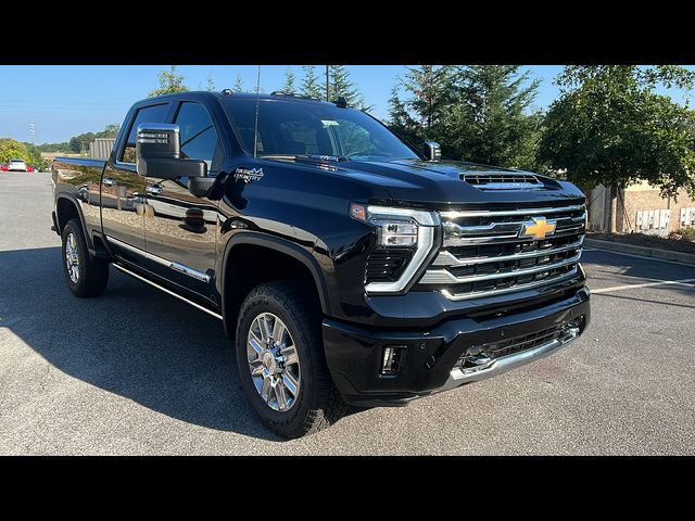 2025 Chevrolet Silverado 3500HD High Country