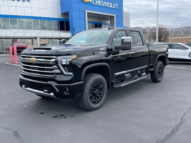 2025 Chevrolet Silverado 3500HD High Country