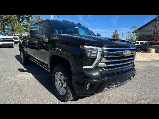 2025 Chevrolet Silverado 3500HD High Country