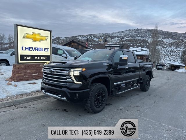 2025 Chevrolet Silverado 3500HD High Country