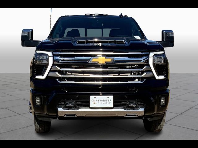 2025 Chevrolet Silverado 3500HD High Country