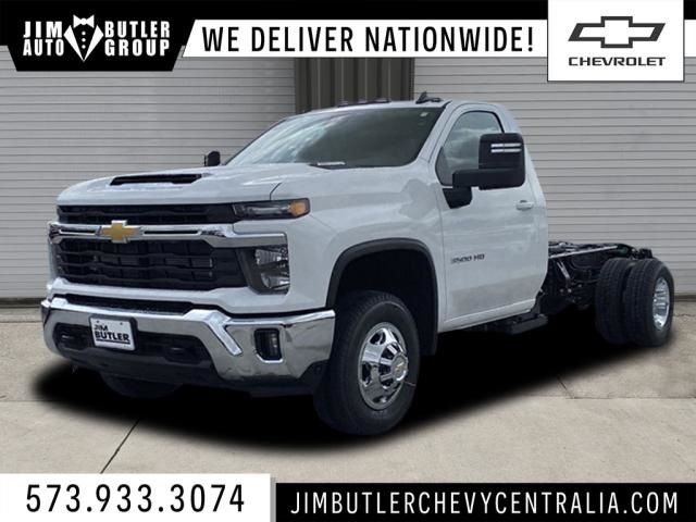 2025 Chevrolet Silverado 3500HD LT