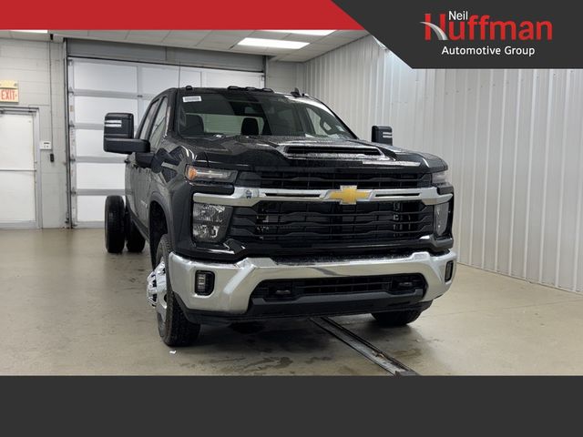 2025 Chevrolet Silverado 3500HD LT