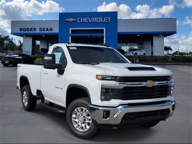 2025 Chevrolet Silverado 3500HD LT