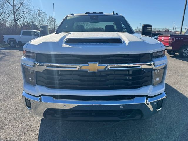 2025 Chevrolet Silverado 3500HD LT