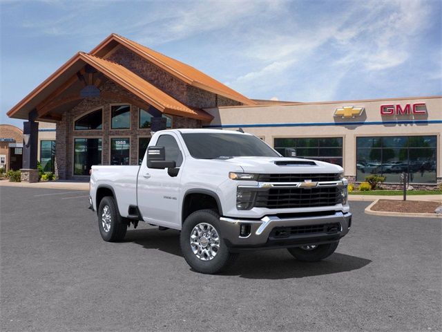 2025 Chevrolet Silverado 3500HD LT