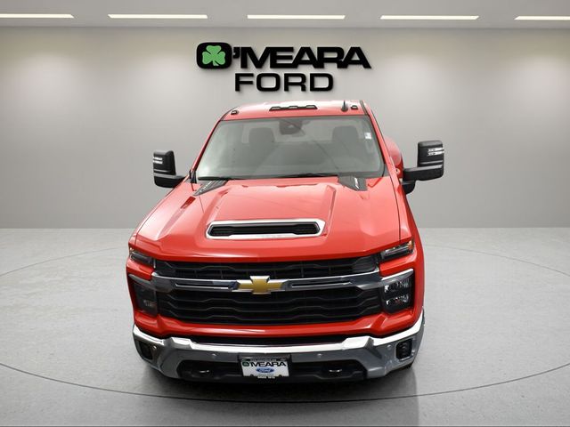 2025 Chevrolet Silverado 3500HD LT