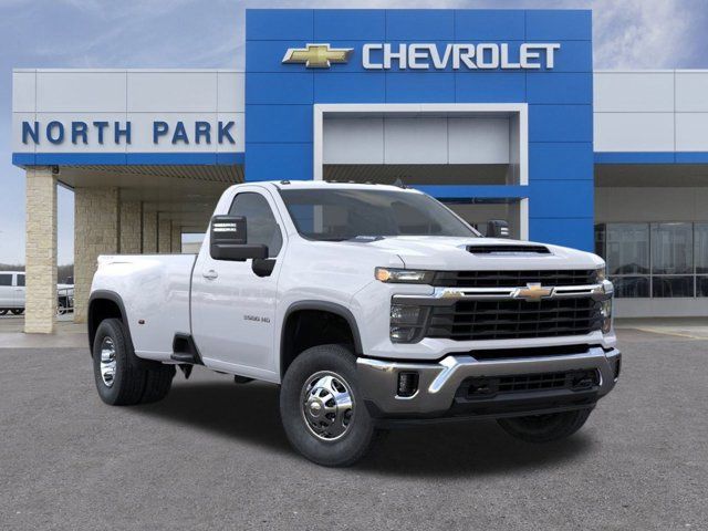 2025 Chevrolet Silverado 3500HD LT