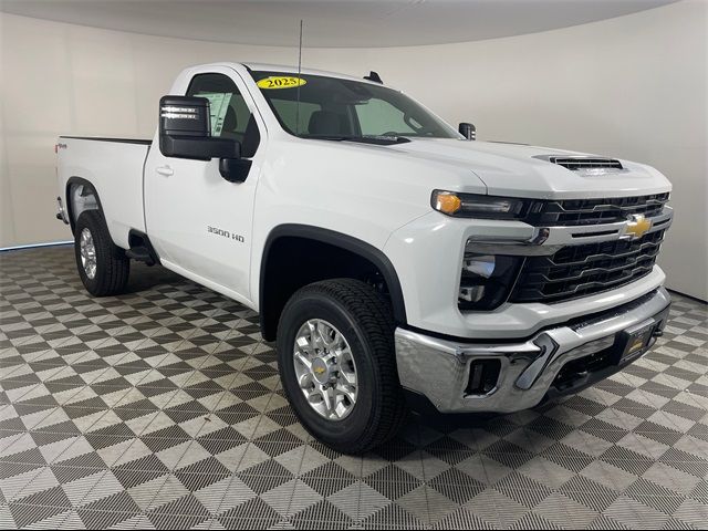 2025 Chevrolet Silverado 3500HD LT