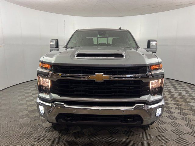 2025 Chevrolet Silverado 3500HD LT