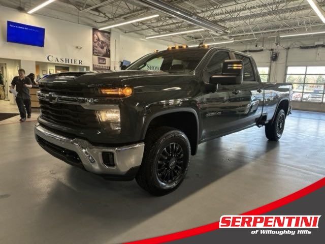 2025 Chevrolet Silverado 3500HD LT