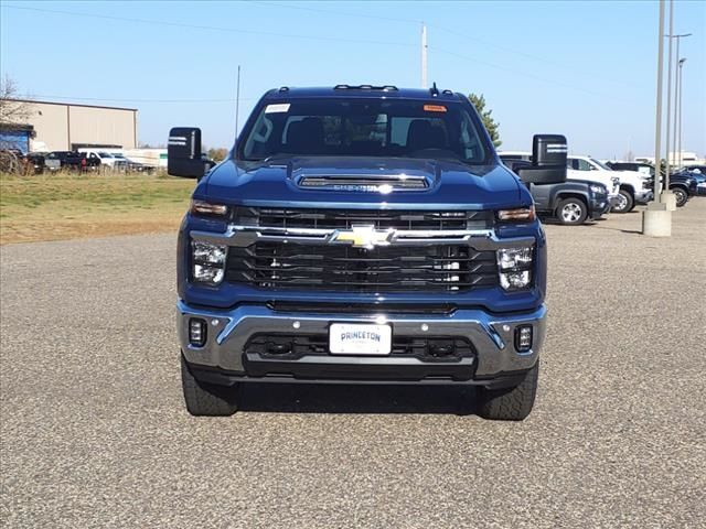 2025 Chevrolet Silverado 3500HD LT