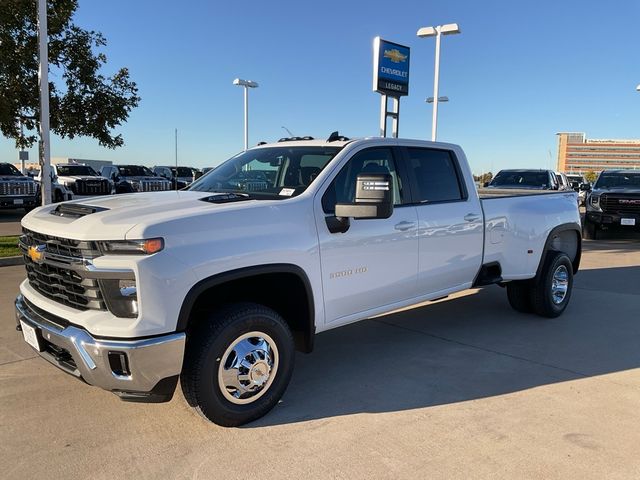 2025 Chevrolet Silverado 3500HD LT