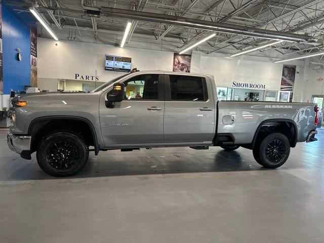 2025 Chevrolet Silverado 3500HD LT