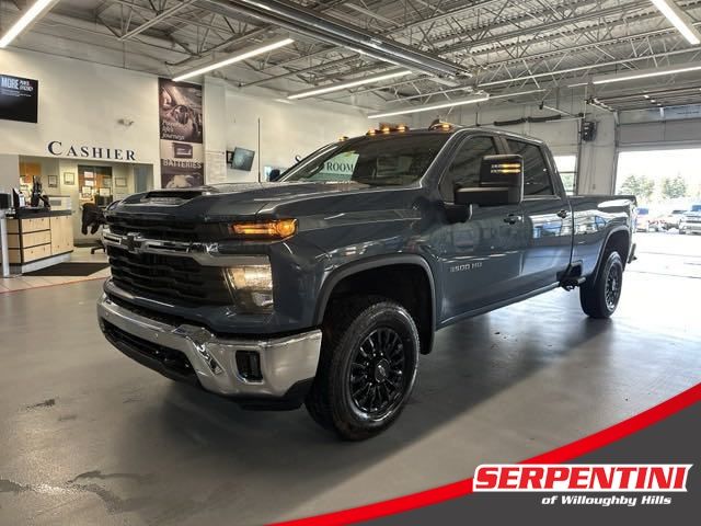 2025 Chevrolet Silverado 3500HD LT