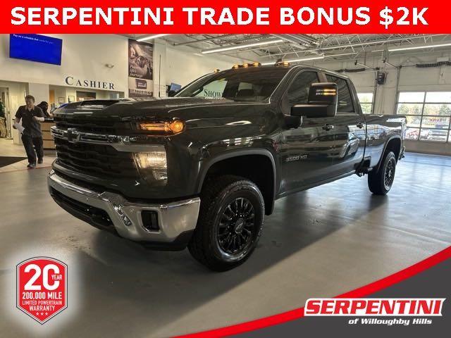 2025 Chevrolet Silverado 3500HD LT