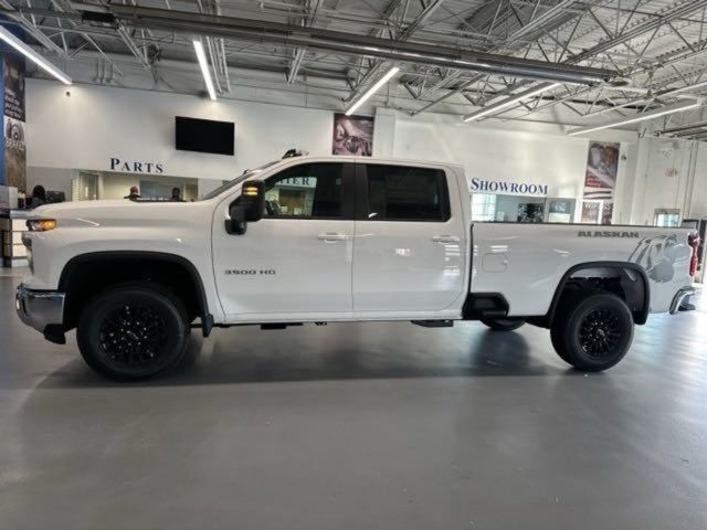 2025 Chevrolet Silverado 3500HD LT