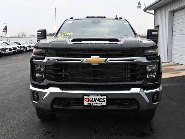 2025 Chevrolet Silverado 3500HD LT