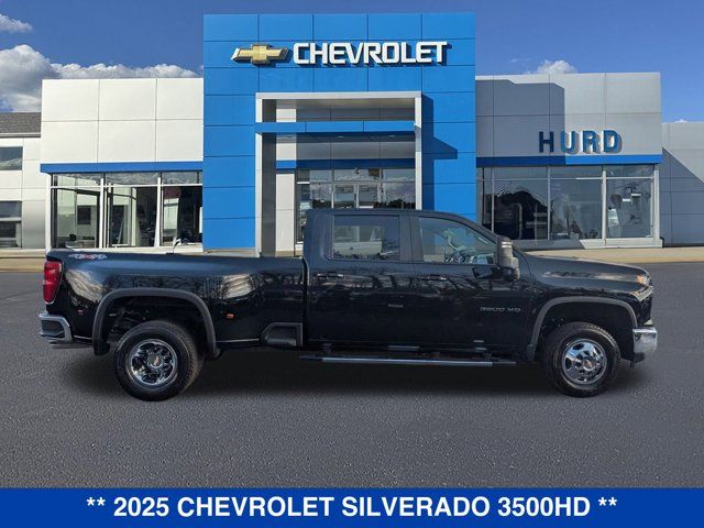 2025 Chevrolet Silverado 3500HD LT