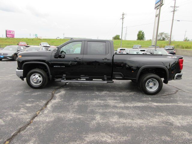 2025 Chevrolet Silverado 3500HD LT