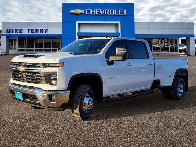 2025 Chevrolet Silverado 3500HD LT