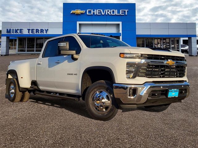 2025 Chevrolet Silverado 3500HD LT