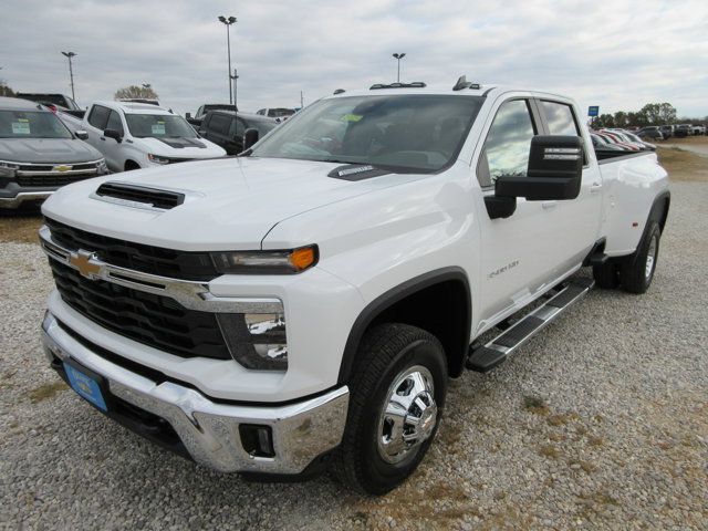 2025 Chevrolet Silverado 3500HD LT